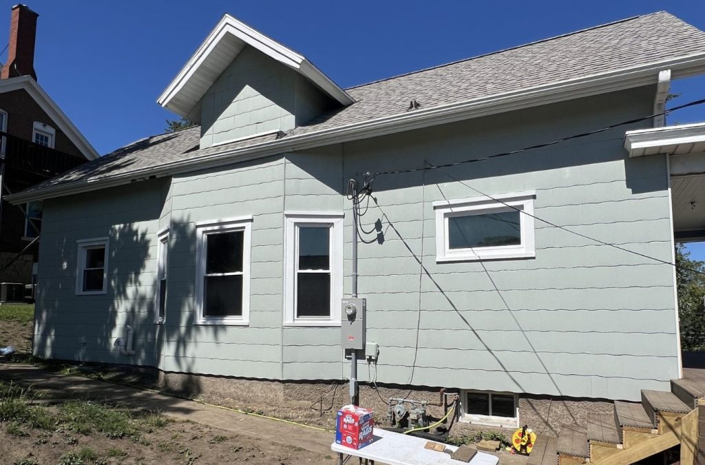 A newly painted home in Hazel Green, WI, completed with precision by Grandview Painting, featuring a smooth and long-lasting finish. Painting Company near me.