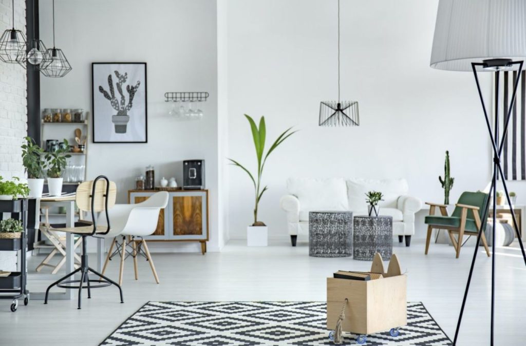 Grandview Painting expert provides interior painting in Dyersville, IA with cut-ins and masking for lasting results. Interior Painting near me.