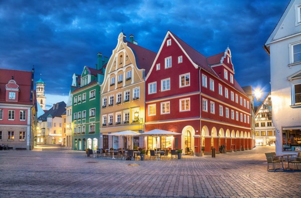 Grandview Painting professional applying precise residential painting in Asbury, IA using high-quality tools and expert techniques.